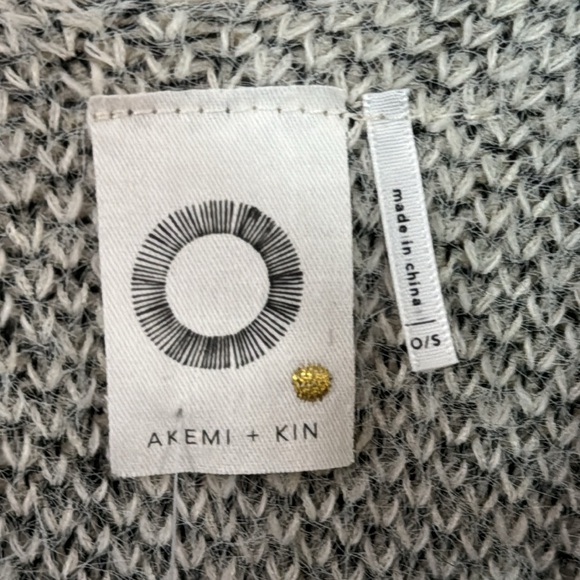 Anthropologie Akemi + Kin Tallulah eyelash knit plush Aztec print poncho - Picture 8 of 11